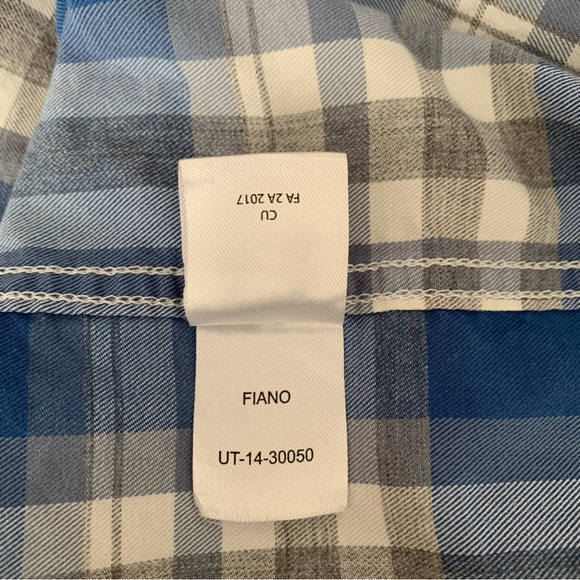 UNTUCKit Men's Blue/Grey/White Plaid Button-Down Shirt, Size Large - Picture 14 of 14